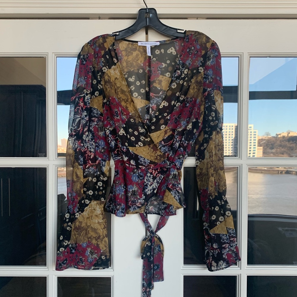 BCBGeneration Floral Wrap Top